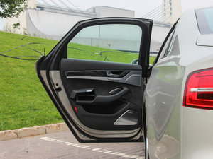 20154.0 TFSI quattro ܇T