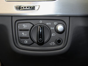 20154.0 TFSI quattro п؅^