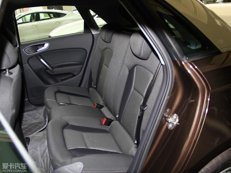 2014��?yu��n)W��A1 30 TFSI Sportback ���m��