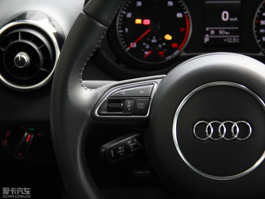 2014WA1 30 TFSI Sportback m