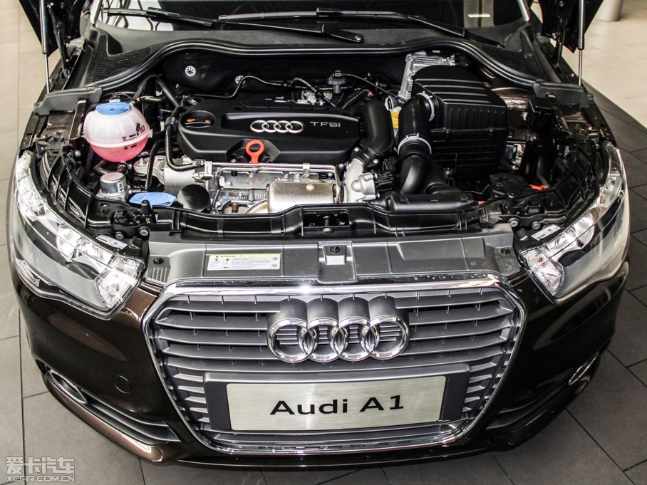 2014?yun)WA1 30 TFSI Sportback m