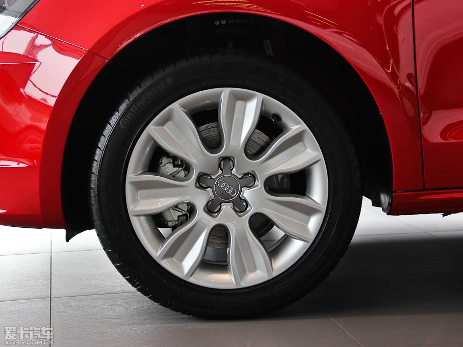 2014WA1 30 TFSI Sportback r