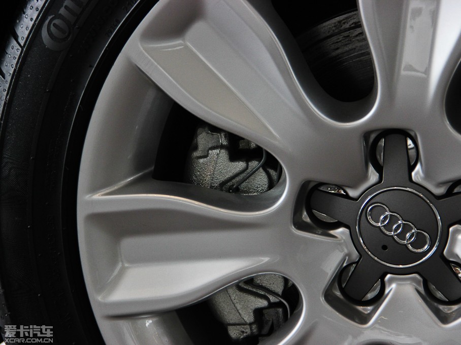 2014WA1 30 TFSI Sportback r