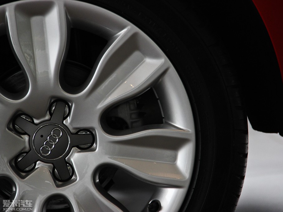 2014WA1 30 TFSI Sportback r