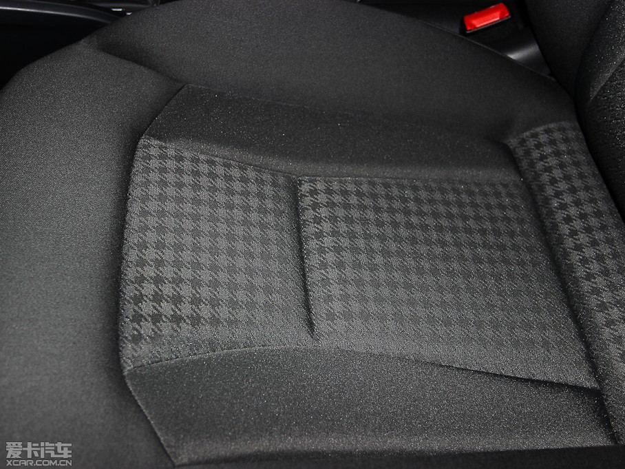 2014WA1 30 TFSI Sportback r