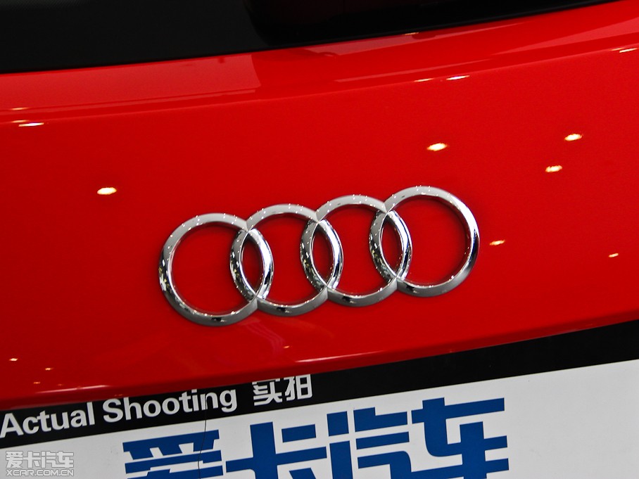 2014��W��A1 30 TFSI Sportback �r����