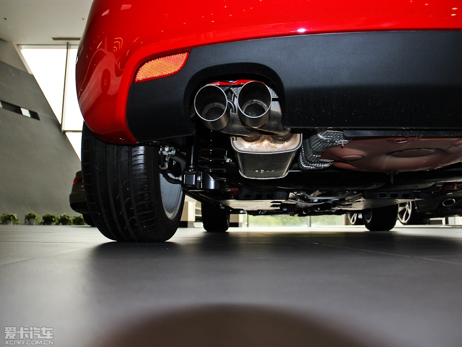 2014��W��A1 30 TFSI Sportback �r����