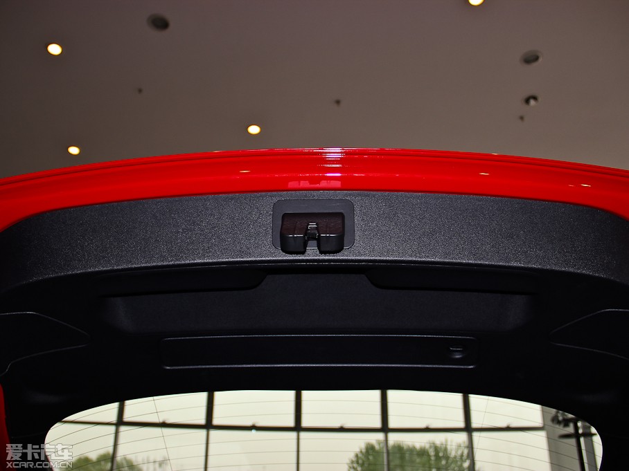 2014WA1 30 TFSI Sportback r