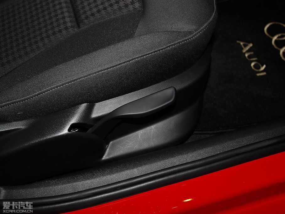 2014?yun)WA1 30 TFSI Sportback r(sh)