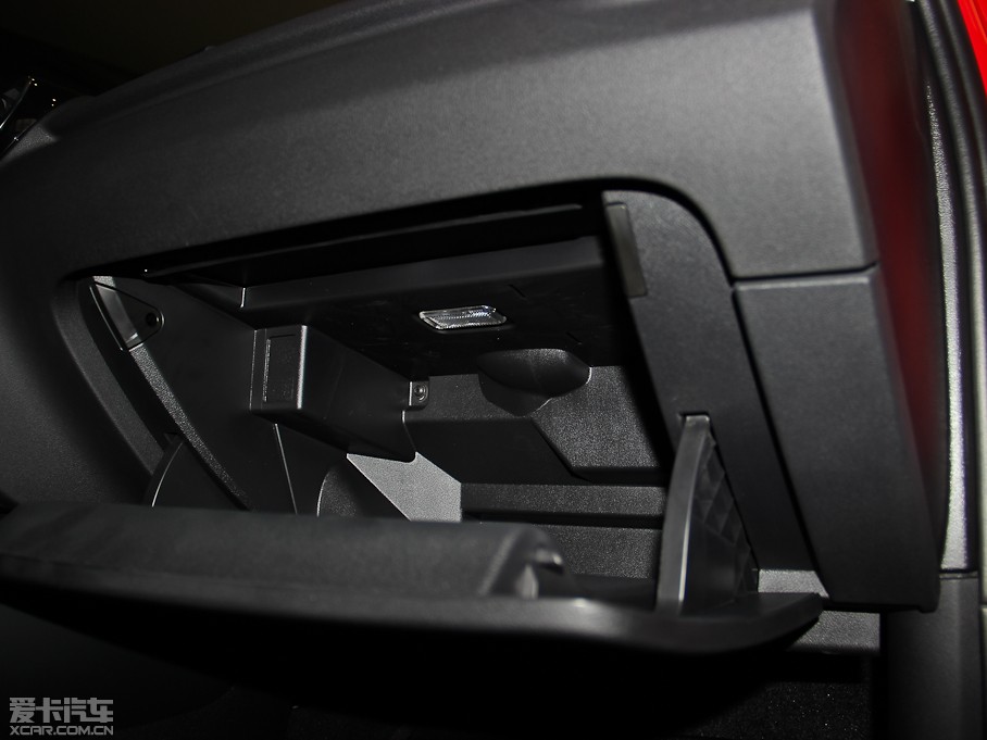 2014WA1 30 TFSI Sportback r