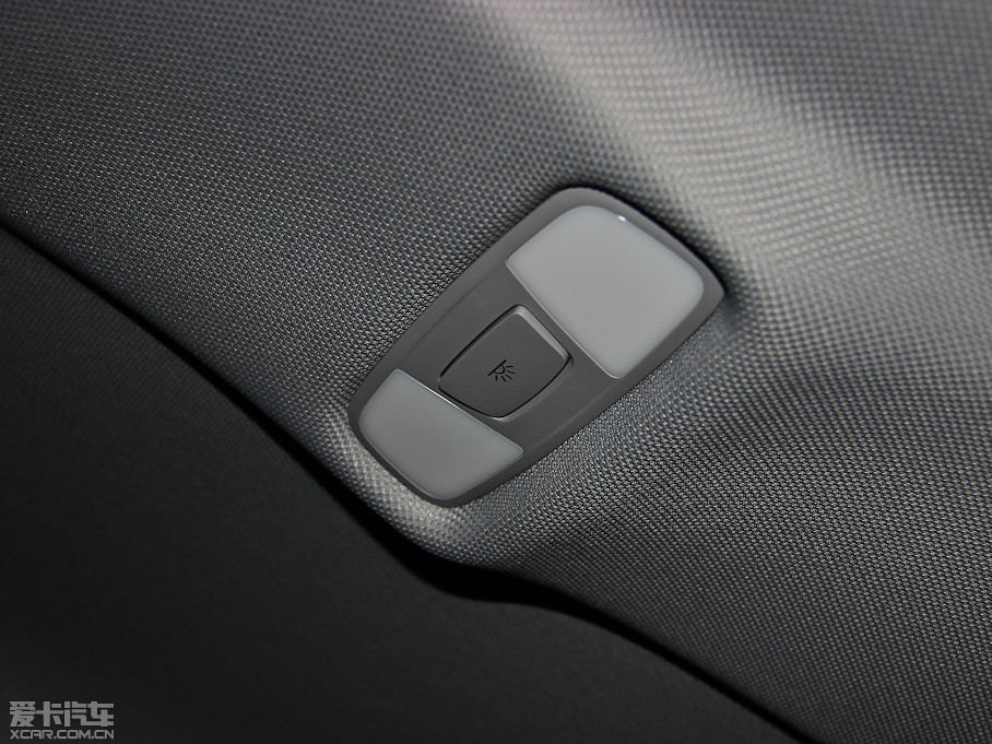 2014WA1 30 TFSI Sportback r