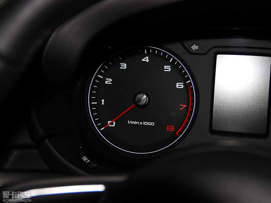 2014WA1 30 TFSI Sportback r