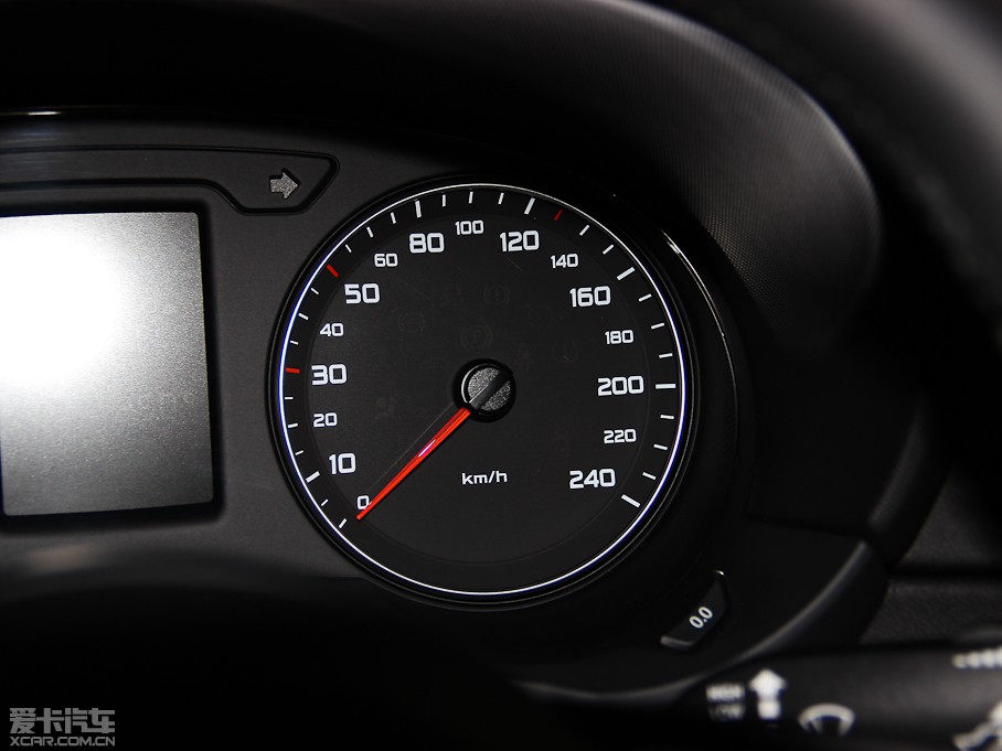 2014WA1 30 TFSI Sportback r