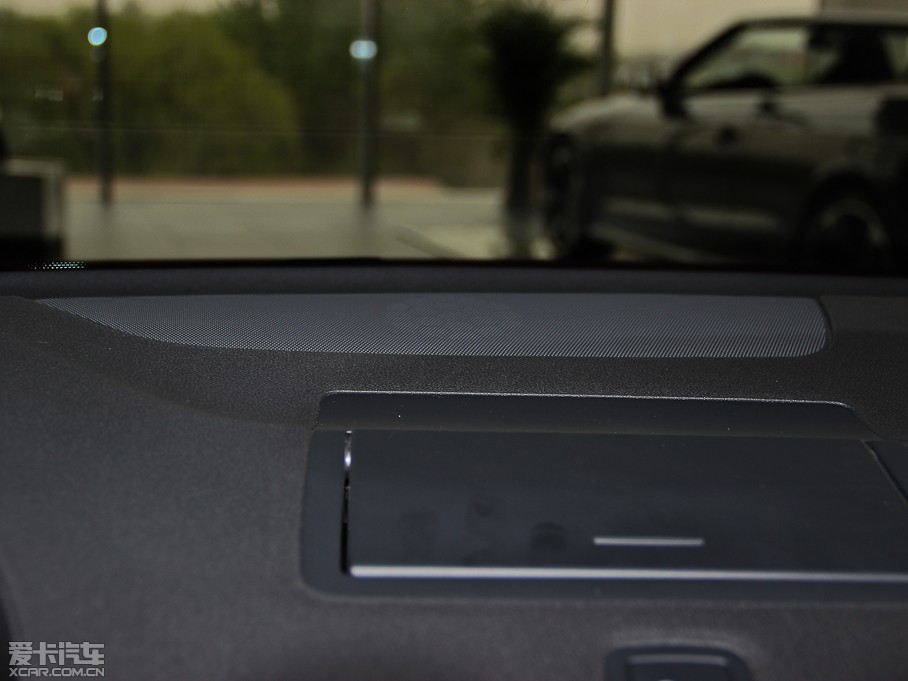 2014WA1 30 TFSI Sportback r