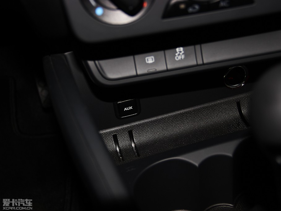 2014?yun)WA1 30 TFSI Sportback r(sh)