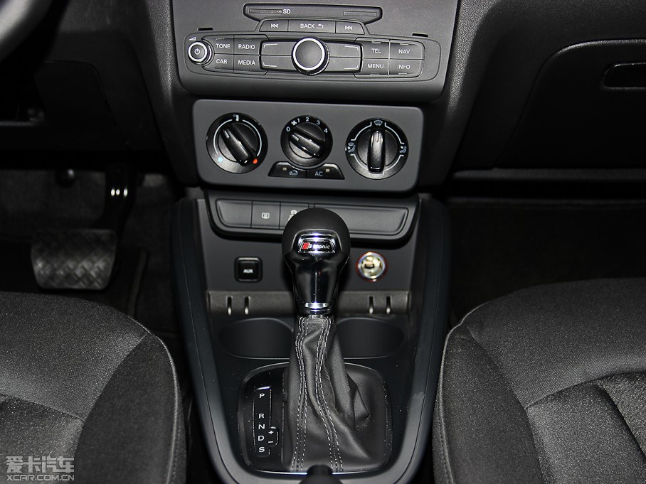 2014WA1 30 TFSI Sportback r