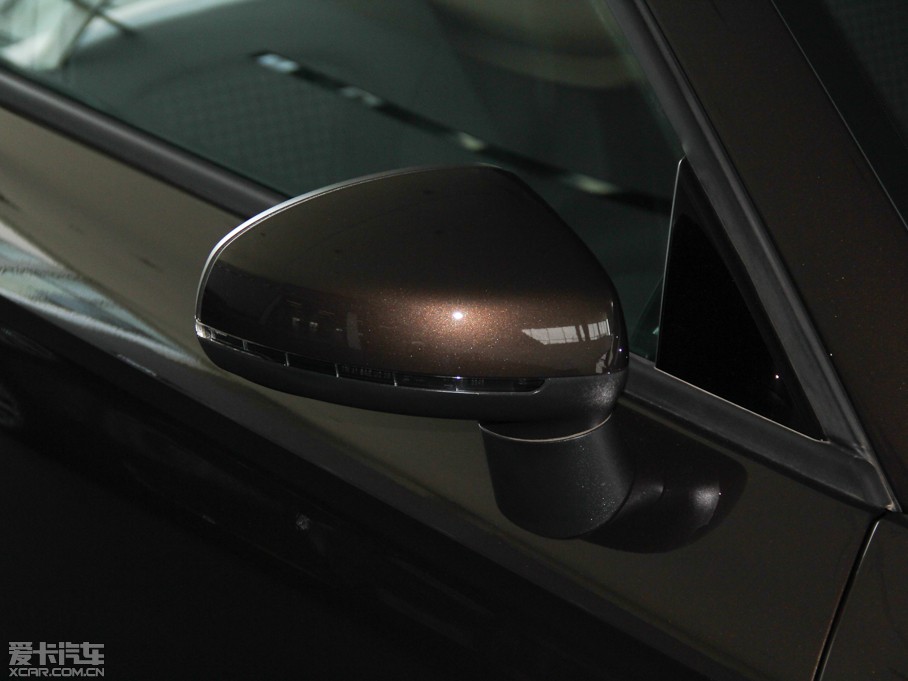 2014WA1 30 TFSI Sportback g