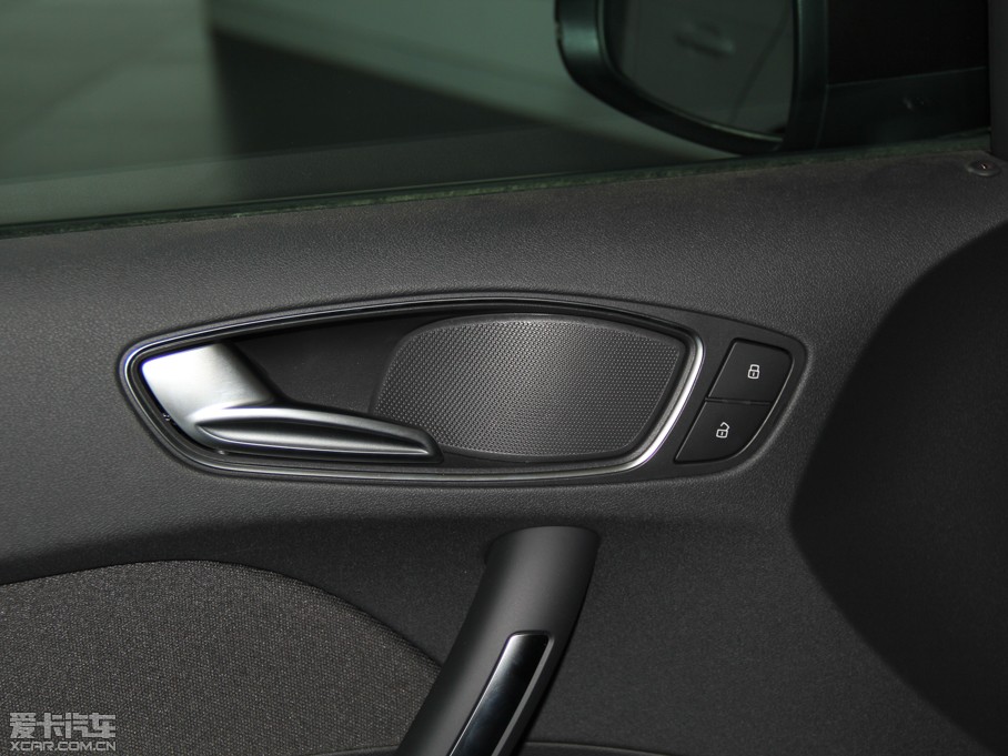 2014WA1 30 TFSI Sportback g