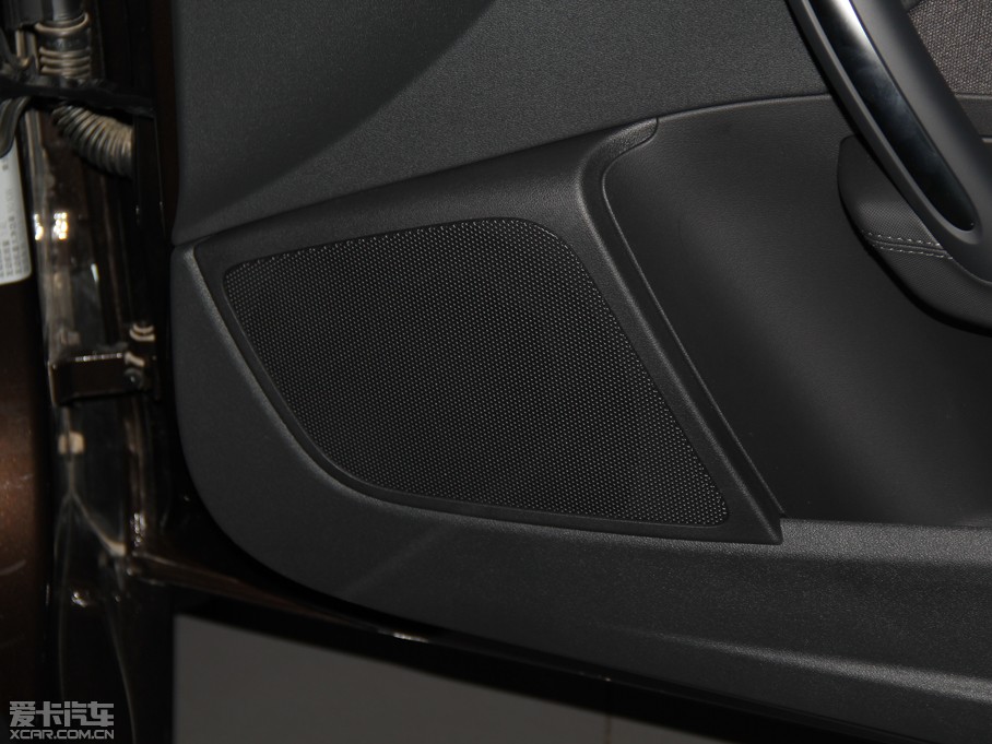 2014WA1 30 TFSI Sportback g