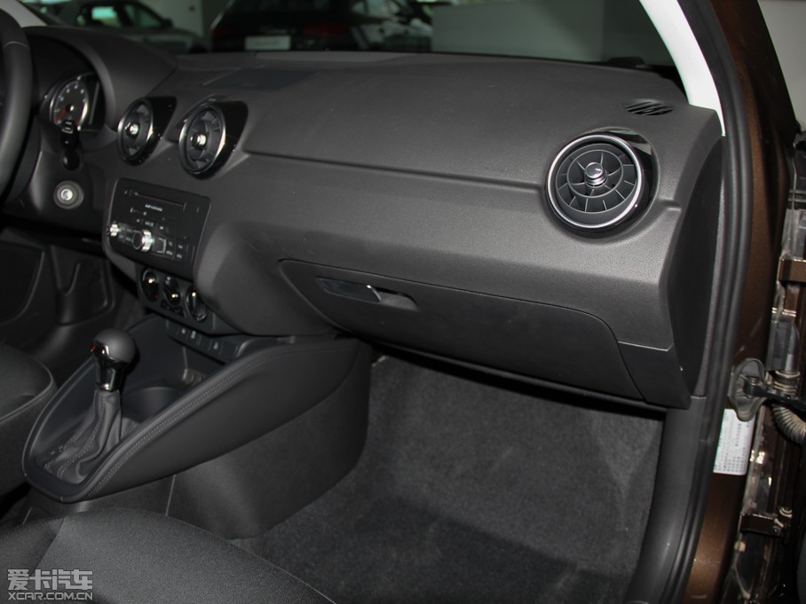 2014WA1 30 TFSI Sportback g