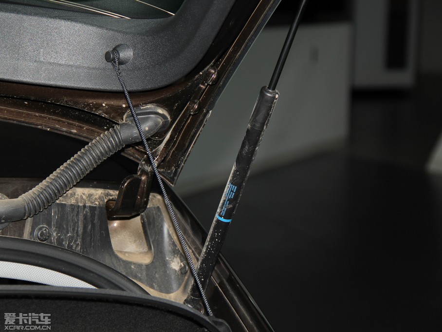 2014WA1 30 TFSI Sportback g(sh)