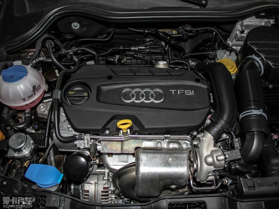 2014WA1 30 TFSI Sportback g