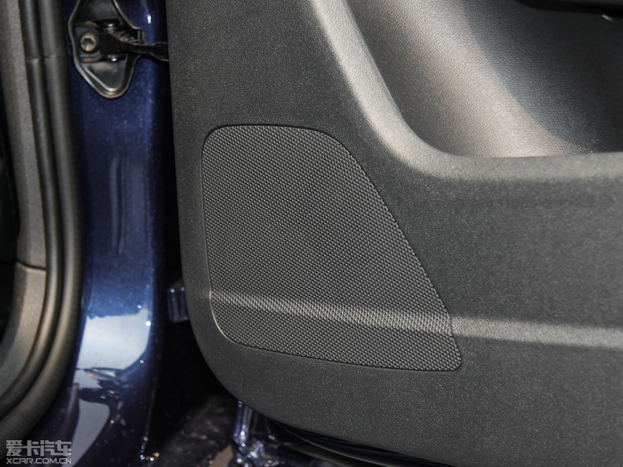 2014WA1 30 TFSI Sportback r