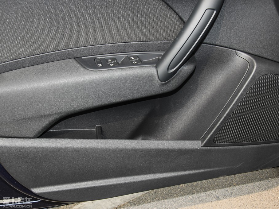 2014WA1 30 TFSI Sportback r