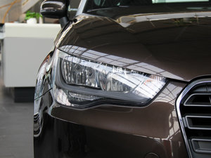 201430 TFSI Sportback m ^