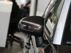 201430 TFSI Sportback m ^