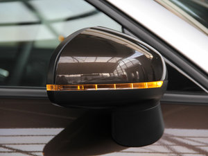 201430 TFSI Sportback m ^