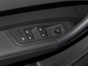 2014款30 TFSI Sportback 舒适型 主驾车窗控制区	