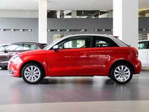 2014款30 TFSI 舒适型 正侧（左）