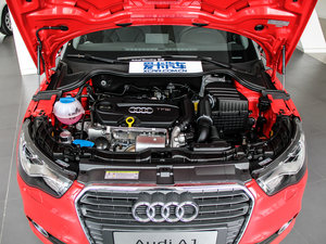 2014款30 TFSI 舒适型 发动机