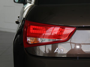 201430 TFSI Sportback g ^