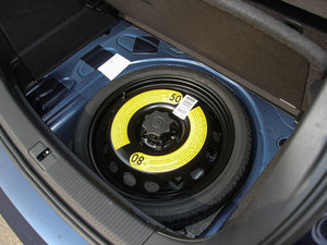2014款30 TFSI Sportback 时尚型 备胎