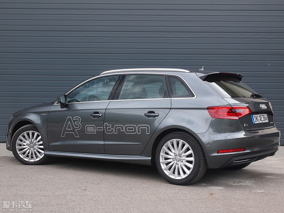 2015WA3 e-tron Sportback e-tron \Ӱ