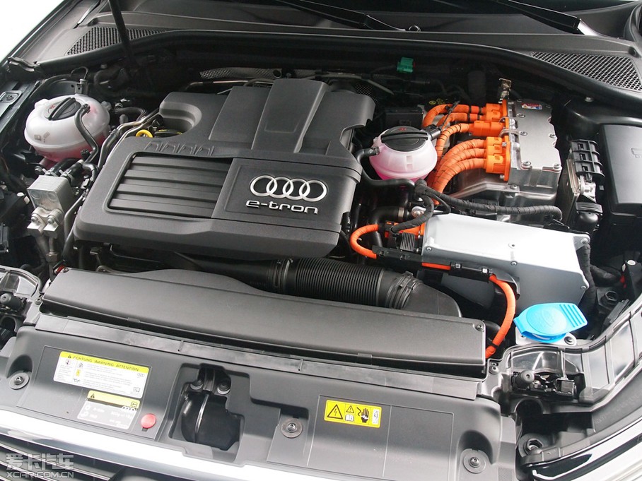 2015?yun)WA3 e-tron Sportback e-tron \(yn)(dng)