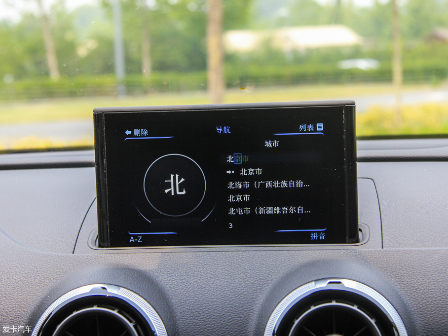 2015WA3 e-tron Sportback e-tron \Ӱ