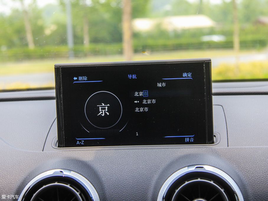 2015WA3 e-tron Sportback e-tron \Ӱ