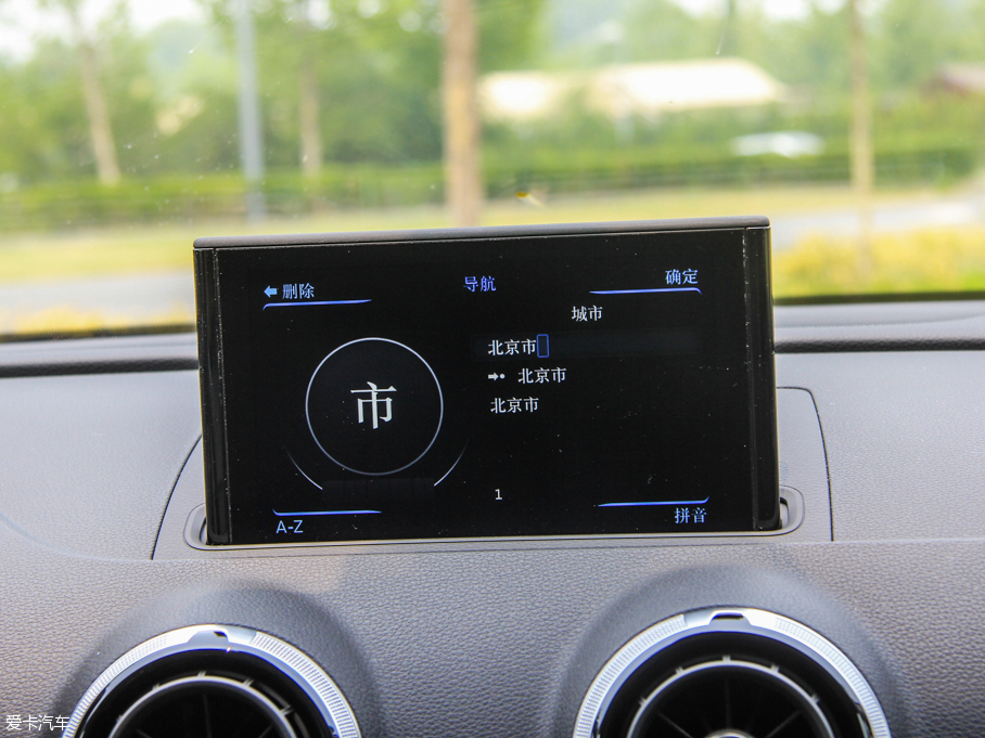 2015WA3 e-tron Sportback e-tron \Ӱ