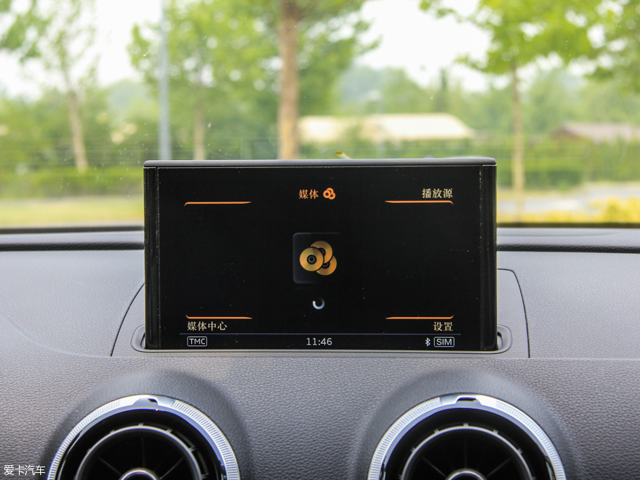 2015WA3 e-tron Sportback e-tron \Ӱ