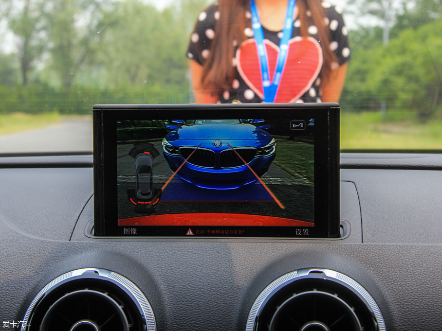 2015WA3 e-tron Sportback e-tron \Ӱ