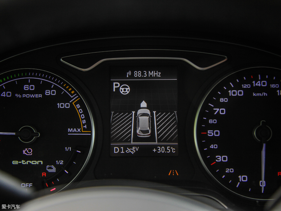 2015WA3 e-tron Sportback e-tron \Ӱ