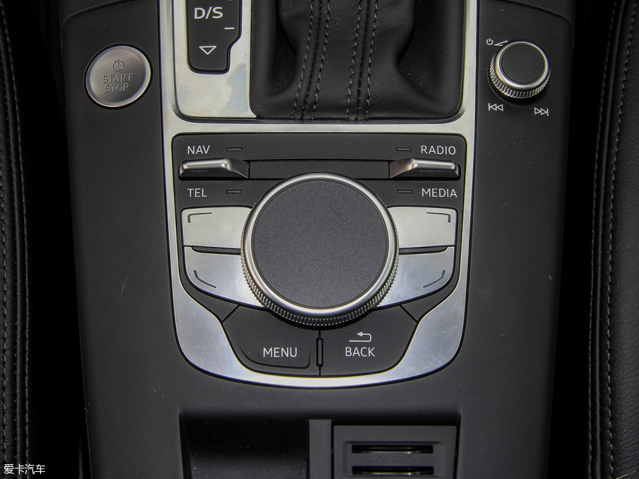 2015WA3 e-tron Sportback e-tron \Ӱ