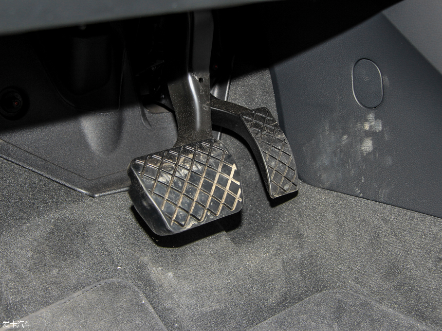 2015WA3 e-tron Sportback e-tron \Ӱ