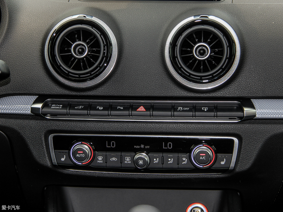 2015WA3 e-tron Sportback e-tron \Ӱ