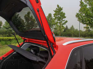 2015Sportback e-tron \Ӱ 