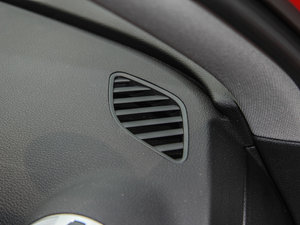 2015Sportback e-tron \Ӱ g