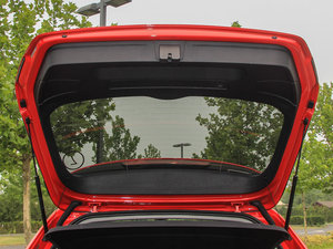 2015Sportback e-tron \Ӱ 